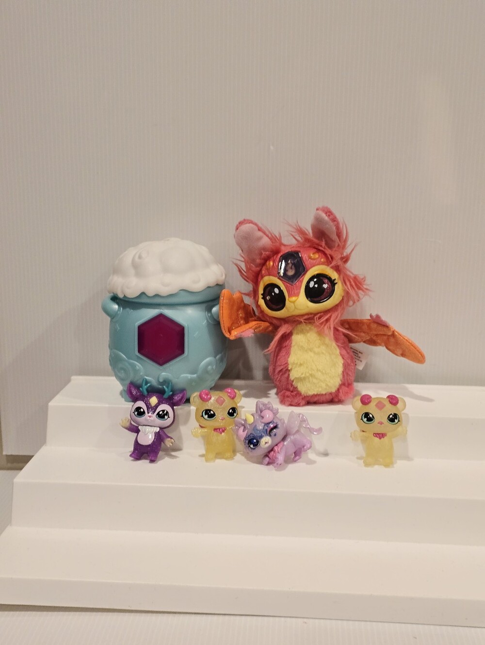 Magic Mixies Mixlings Figure and Accessories Set